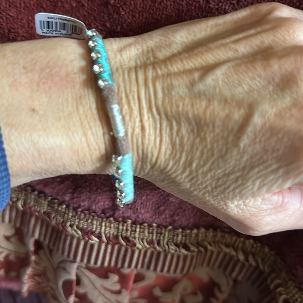 Loft braclet - Picture 2 of 2